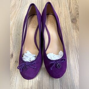 Tory Burch Size 6.5M Purple Suede Wedge Ballet Flats